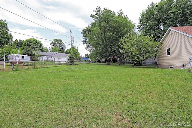 643 Woodgate St, Farmington, MO 63640 - view of yard