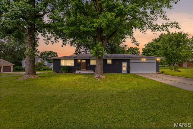 328 S Windmill St, Marine, IL 62061 - single story home featuring concrete driveway, a garage, and a yard