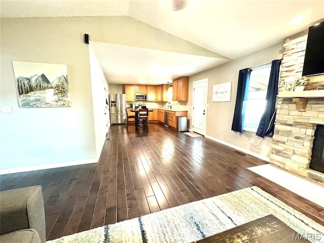 211 Surrey Ct, Ofallon, MO 63366 - photo 4