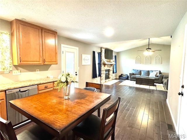 211 Surrey Ct, Ofallon, MO 63366 - photo 8