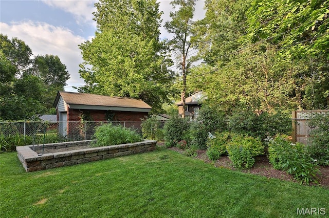 728 Yale Ave, Saint Louis, MO 63130 - view of fenced backyard
