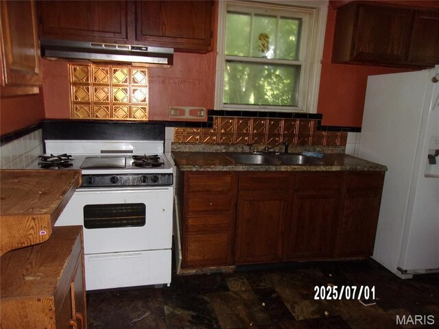 6501 Woodrow Ave, Velda Village Hills, MO 63121 - photo 4