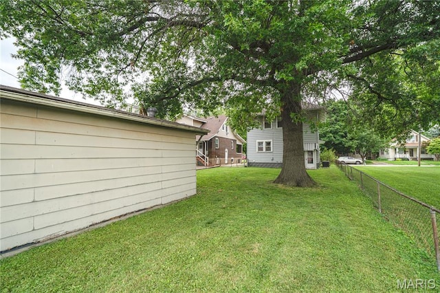 2324 Grand Ave, Granite City, IL 62040 - view of yard