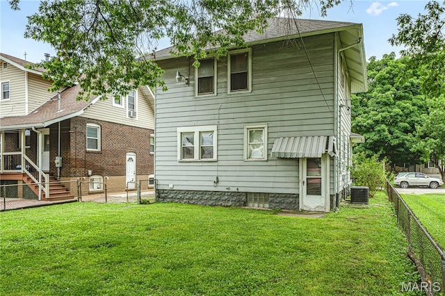2324 Grand Ave, Granite City, IL 62040 - rear view of house