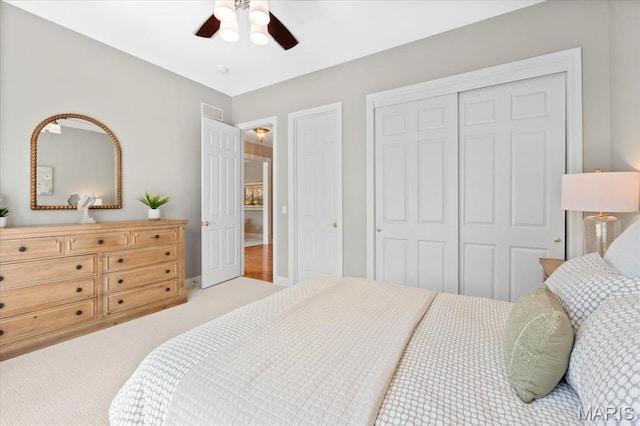 1931 Chesterfield Ridge Cir, Chesterfield, MO 63017 - carpeted bedroom with a ceiling fan