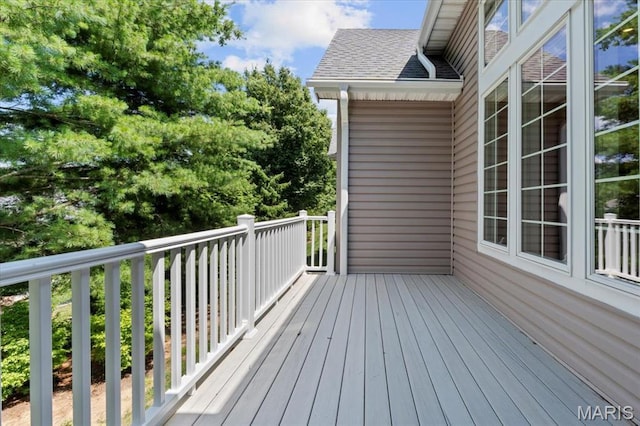 1931 Chesterfield Ridge Cir, Chesterfield, MO 63017 - view of wooden terrace