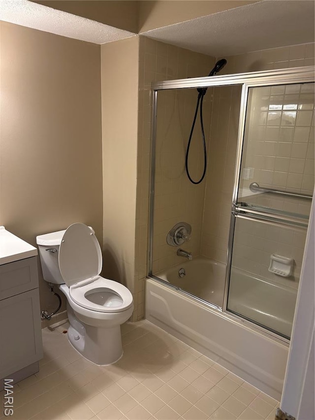 10335 Forest Brook Ln Unit C, Creve Coeur, MO 63146 - bathroom featuring enclosed tub / shower combo, vanity, and tile patterned floors