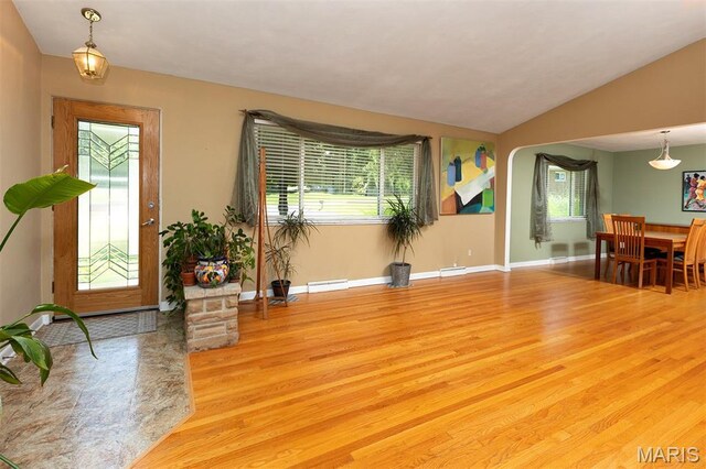 9836 Sundown Sq, Creve Coeur, MO 63141