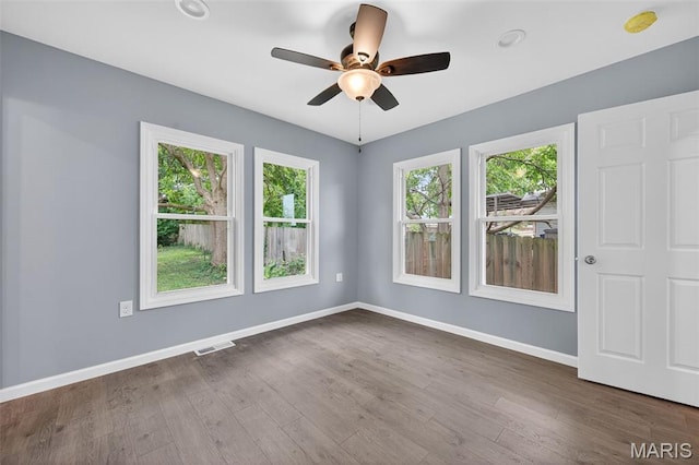 8964 Tudor Ave, Overland, MO 63114 - photo 13