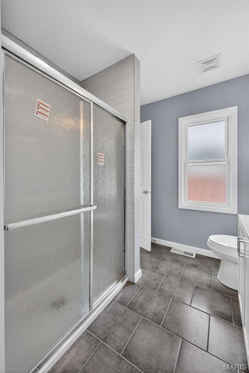 8964 Tudor Ave, Overland, MO 63114 - photo 20