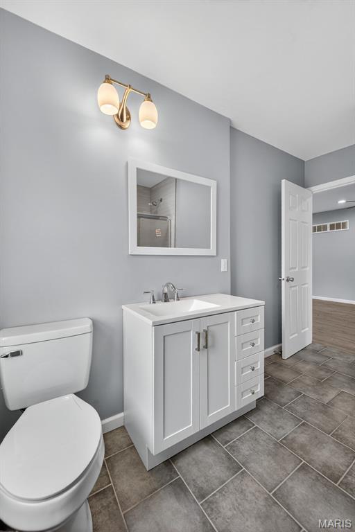 8964 Tudor Ave, Overland, MO 63114 - photo 21