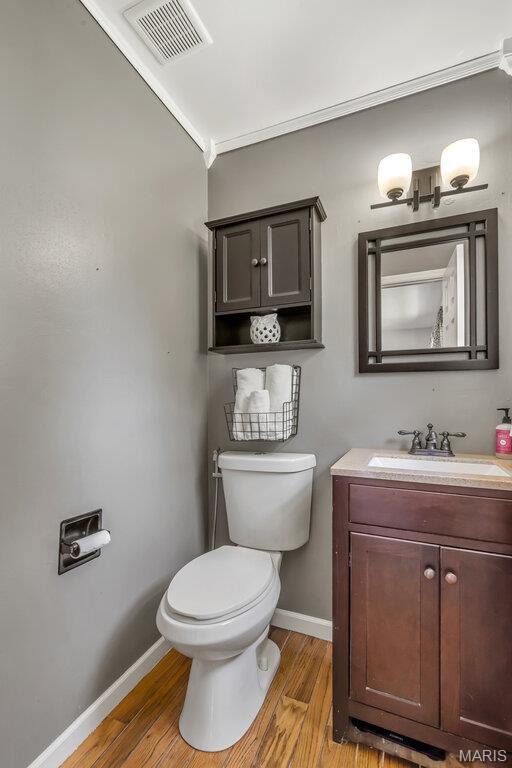 2302 Crystal Wood Dr, Arnold, MO 63010