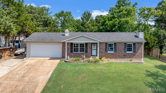 2302 Crystal Wood Dr, Arnold, MO 63010