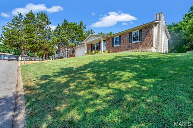 2302 Crystal Wood Dr, Arnold, MO 63010