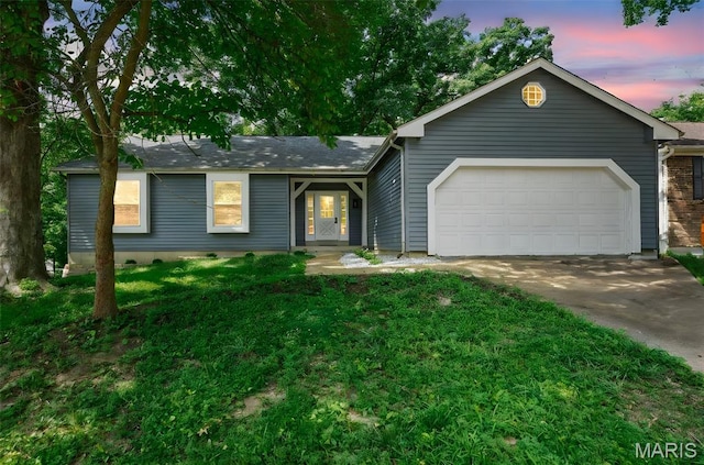 3620 Cinnamon Tree Ln, Oakville Township, MO 63129