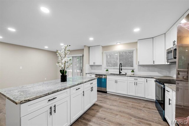 3620 Cinnamon Tree Ln, Oakville Township, MO 63129