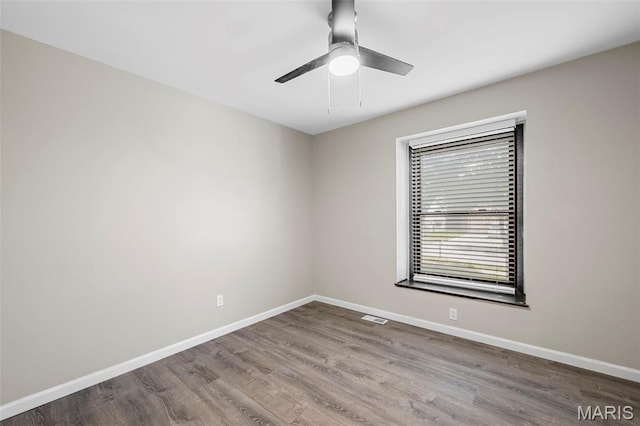 3620 Cinnamon Tree Ln, Oakville Township, MO 63129