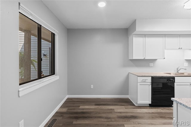 11724 Russet Meadow Dr, Creve Coeur Township, MO 63146 - kitchen with dishwasher, white cabinetry, dark wood-style floors, and light countertops