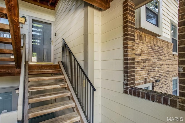 12975 Bryce Canyon Dr Unit D, Maryland Heights, MO 63043 - view of stairs