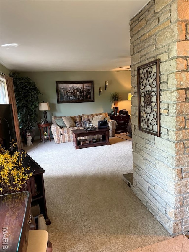 15 Lake Pembroke Dr, Ferguson, MO 63135 - carpeted living area featuring ceiling fan