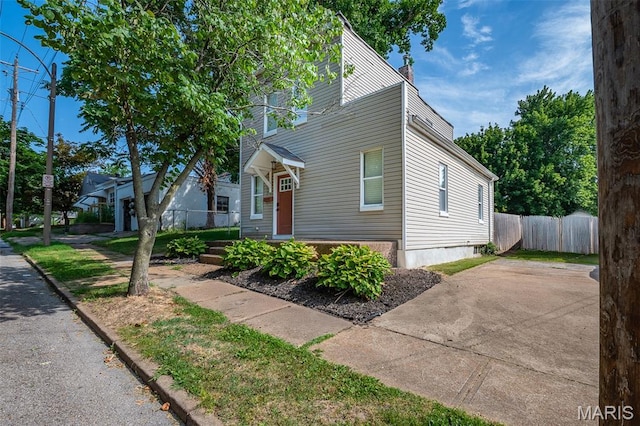 7217 Picadilly Ave, Saint Louis, MO 63143
