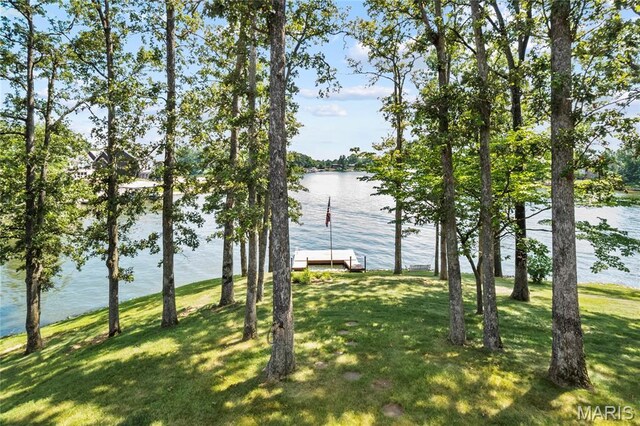 1823 Port Ln, Worden, IL 62097