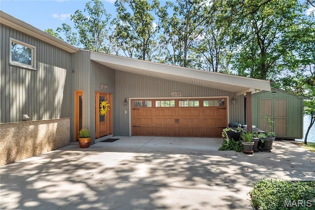1823 Port Ln, Worden, IL 62097
