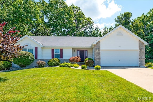 311 Hickory Wood Ct, Lake St Louis, MO 63367 - photo 1