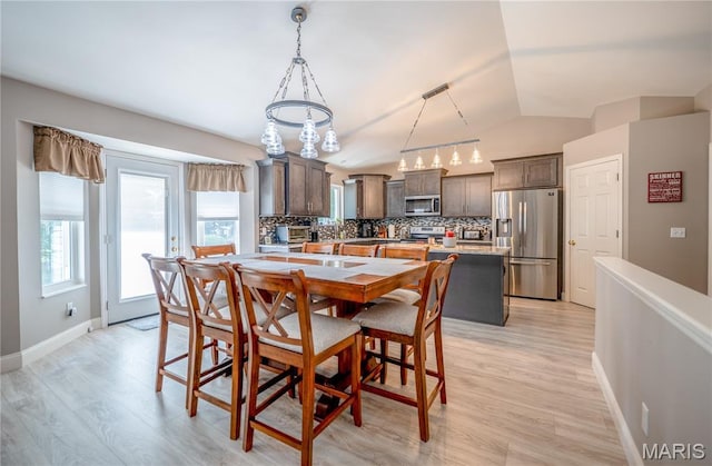 311 Hickory Wood Ct, Lake St Louis, MO 63367 - photo 5
