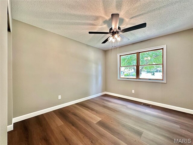116 Piney Woods Dr, Swansea, IL 62226