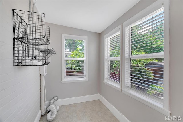 3253 Walter Ave, Maplewood, MO 63143 - laundry room featuring baseboards