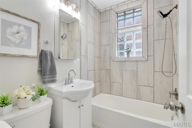 3253 Walter Ave, Maplewood, MO 63143 - bathroom with vanity and shower / washtub combination