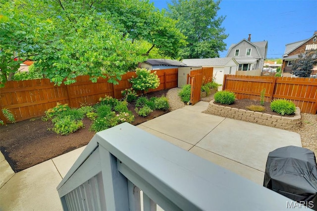 3253 Walter Ave, Maplewood, MO 63143 - fenced backyard with a patio area