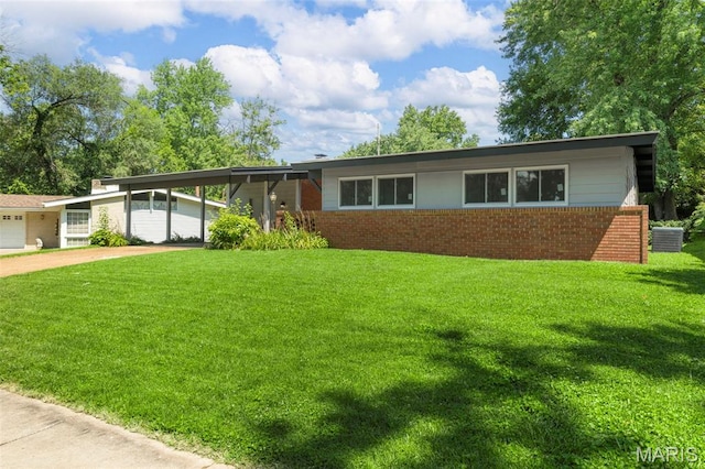 2365 Brook Dr, Florissant, MO 63033