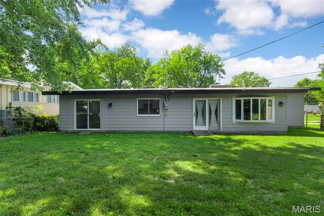 2365 Brook Dr, Florissant, MO 63033