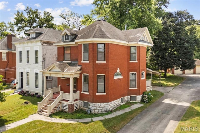 608 E Washington St, Belleville, IL 62220