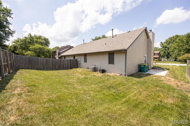 2210 Greenfield Dr, Belleville, IL 62221