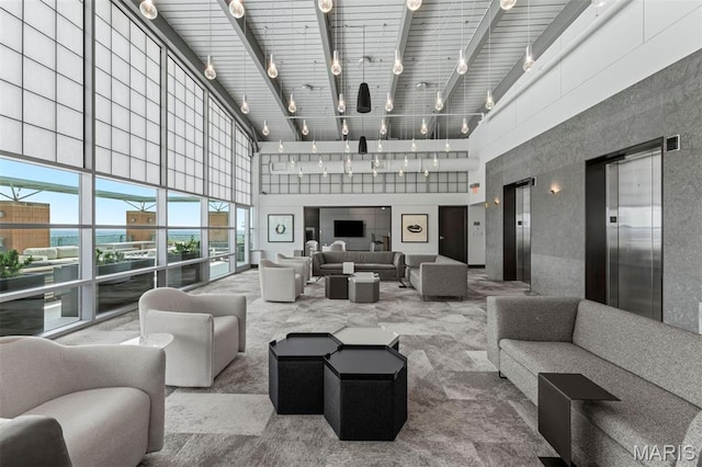 8025 Maryland Ave Unit 8H, Clayton, MO 63105 - lobby featuring a high ceiling