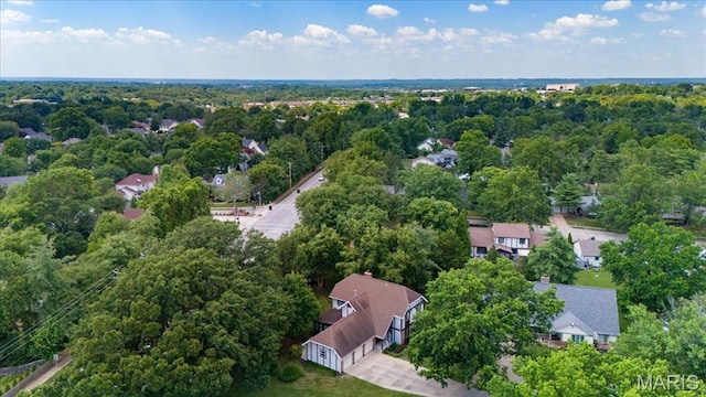 15693 Dresden Lake Ct, Chesterfield, MO 63017 - drone / aerial view