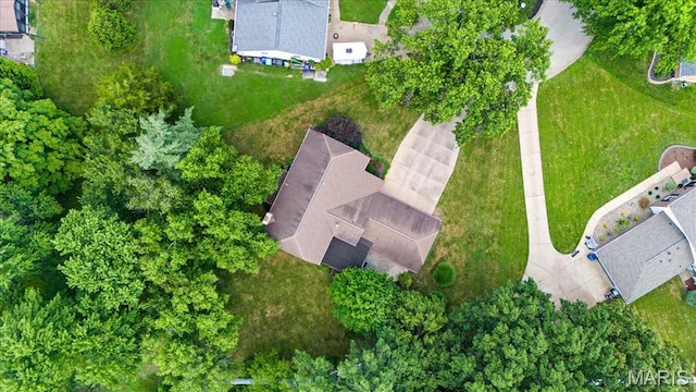 15693 Dresden Lake Ct, Chesterfield, MO 63017 - aerial view