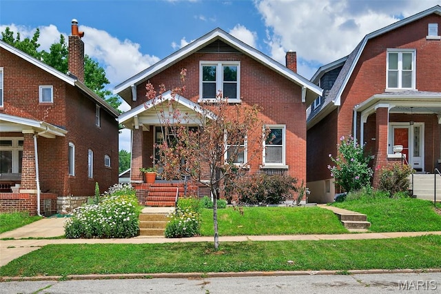 5329 Murdoch Ave, Saint Louis, MO 63109 - photo 1
