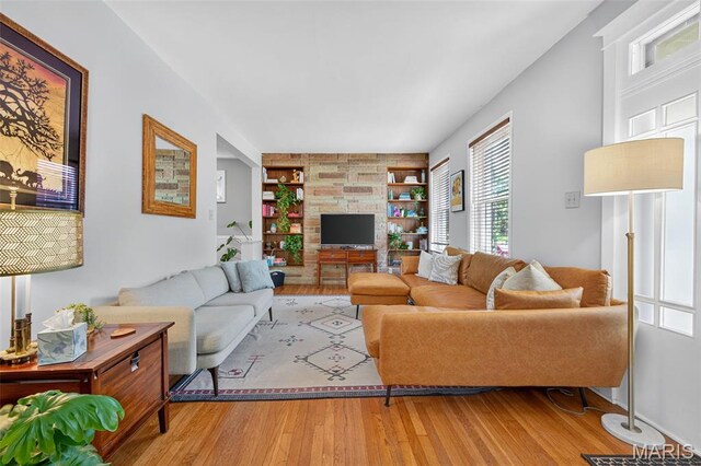 5329 Murdoch Ave, Saint Louis, MO 63109 - photo 6