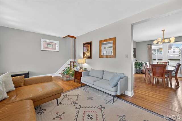 5329 Murdoch Ave, Saint Louis, MO 63109 - photo 7