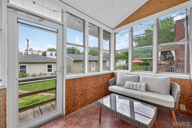 5329 Murdoch Ave, Saint Louis, MO 63109 - photo 18
