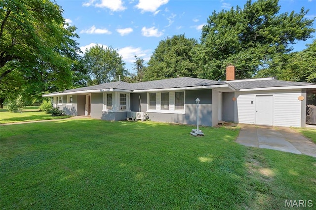 503 Emerson St, Kennett, MO 63857 - ranch-style house featuring a chimney and a front yard