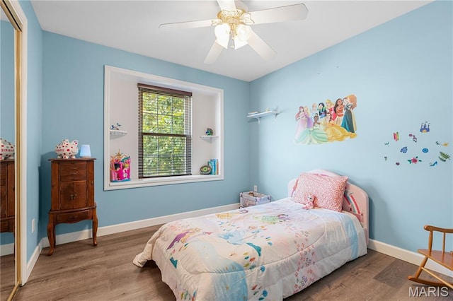 4632 Greenore Dr, High Ridge, MO 63049 - bedroom featuring a closet, wood finished floors, and a ceiling fan