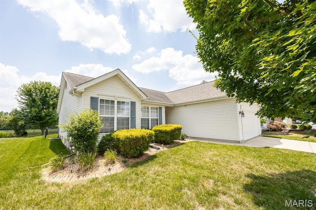 3033 Wye Oak Dr, Belleville, IL 62221