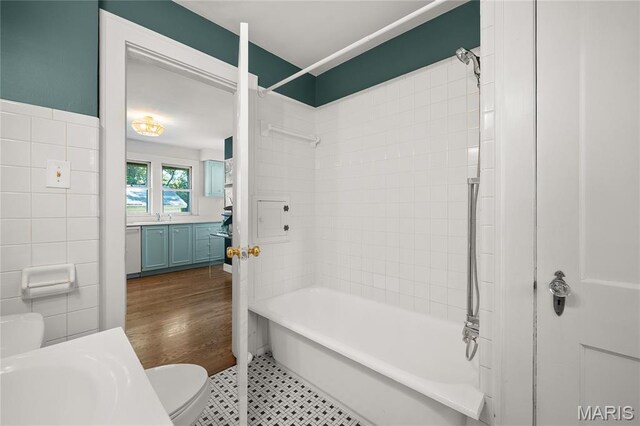 301 Baker Ave, Webster Groves, MO 63119