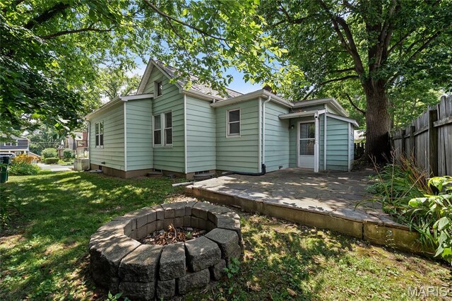 301 Baker Ave, Webster Groves, MO 63119