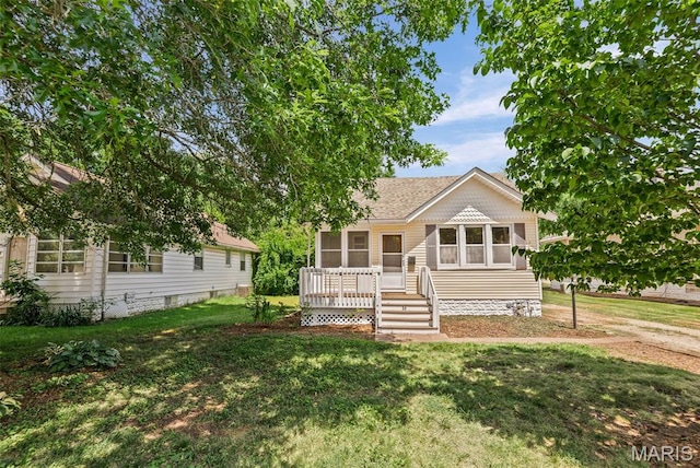 25 S 77th St, Belleville, IL 62223 - rear view of property with a lawn